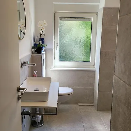 Zentrale 65m2 2-zimmer In Beim Fluss דירה דכאו